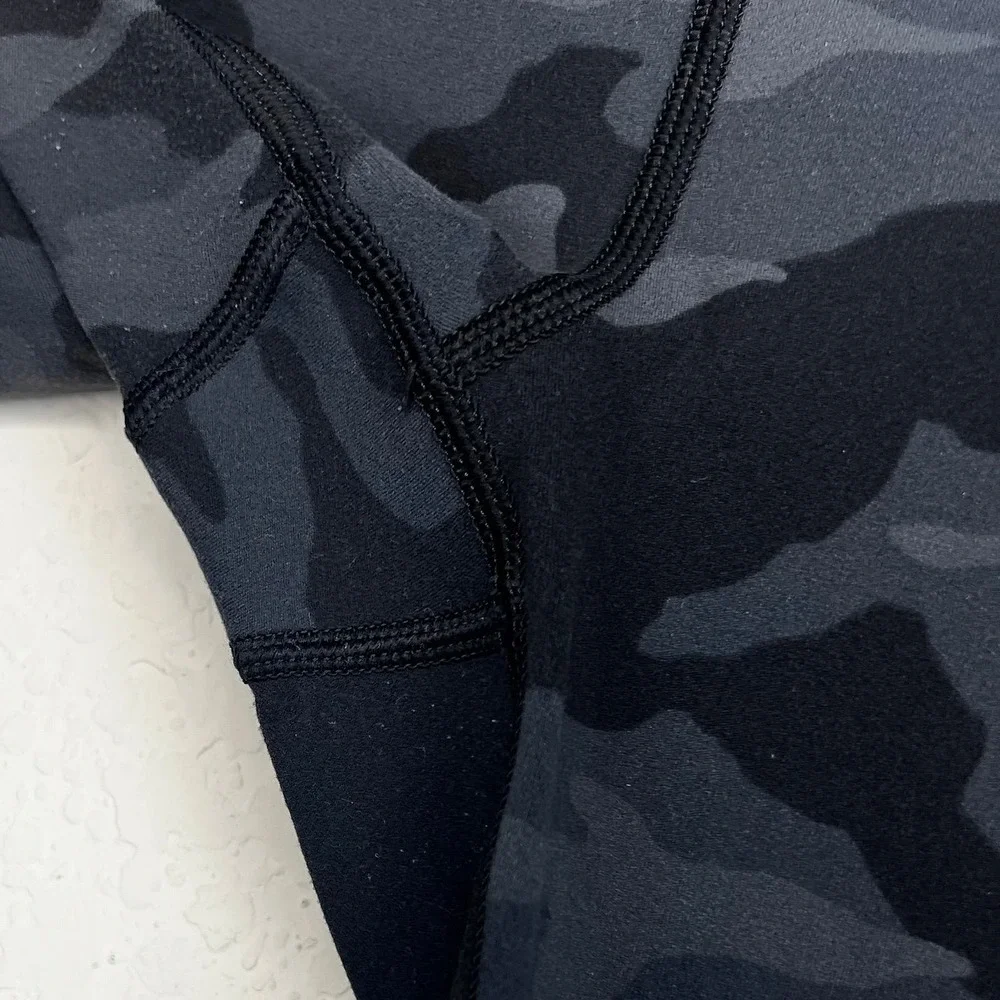 Athleta Camo Print Ultra High Rise Elation 7/8 Tight Athletic Leggings Size XS